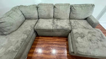 Load image into Gallery viewer, 5 piece sectional couch
